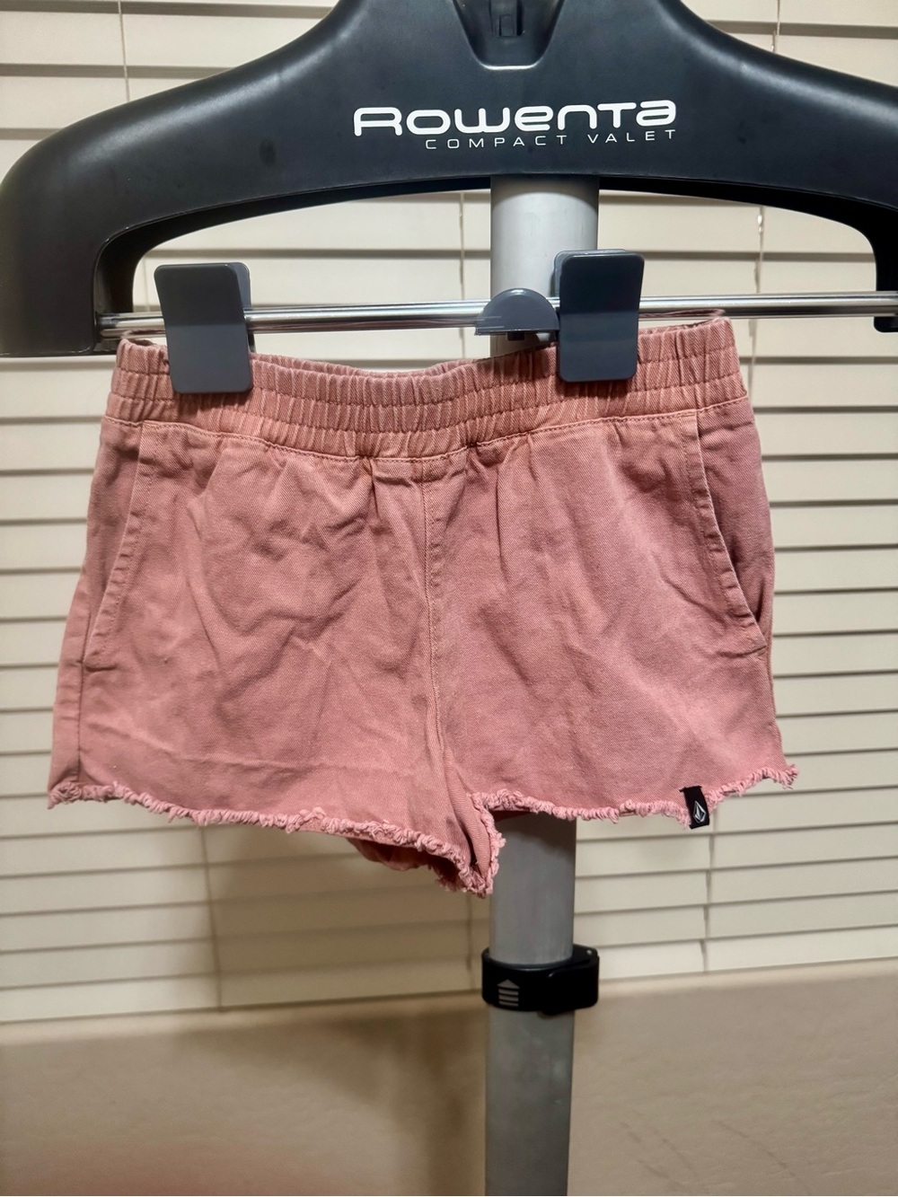Volcom Girls Pink Frayed Hem Shorts Size 7/8 | Like New